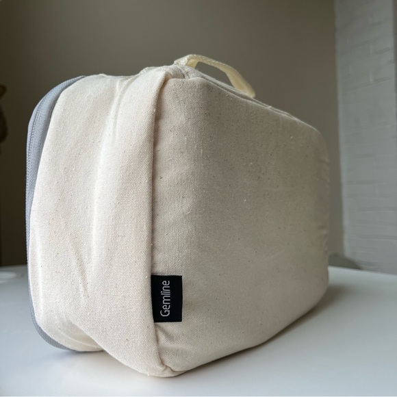 Thermal Bag NWOT | Cheese Shop vintage style white oat cream grey zip - Picture 4 of 6